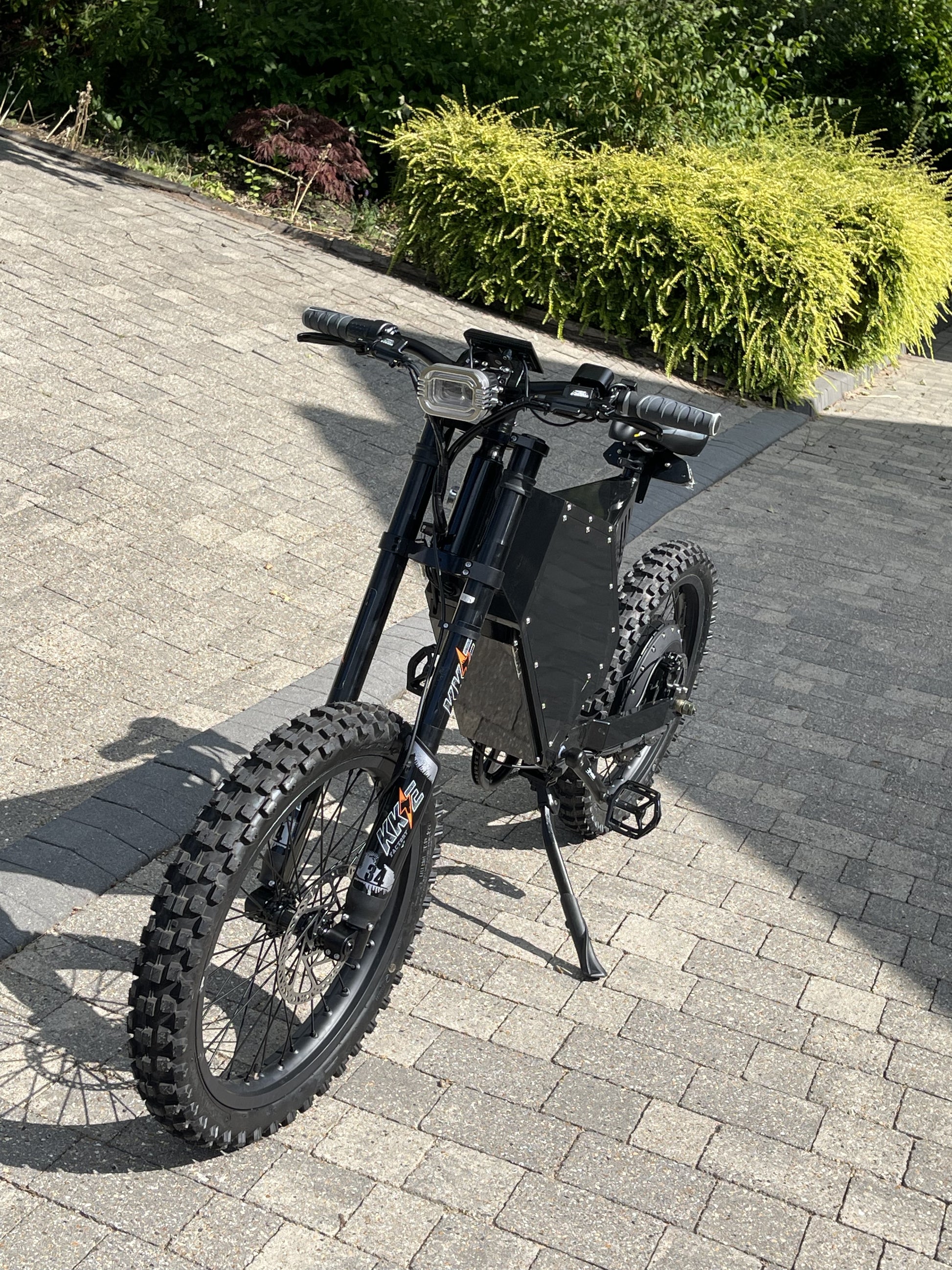 Optimum E-Bikes) The Komodo - 16600w Enduro ebike